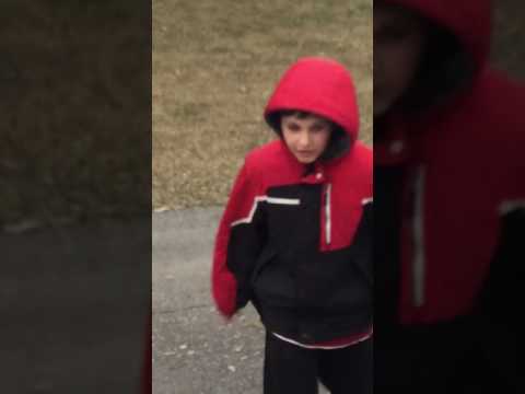 Kid absolutely beats up bully