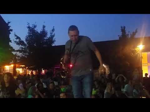 The Stonez Schloss Neugebäude