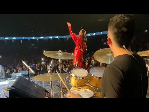 Te Lo Pido Por Favor - Francisco Victoria ft. Francisca Valenzuela en vivo Movistar Arena (DrumCam)