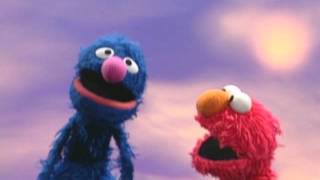 Sesame Street: Elmo and Grover Count in English and Spanish
