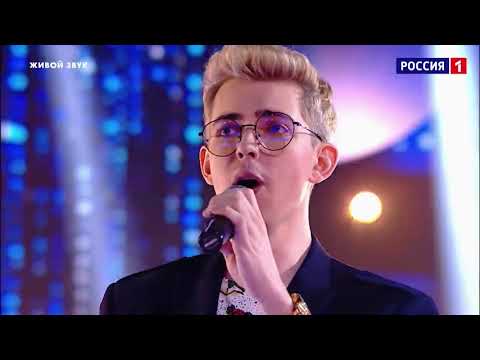Andrey Lesovsky,very bright performance on the show with an interesting song!cool voice and timbre.