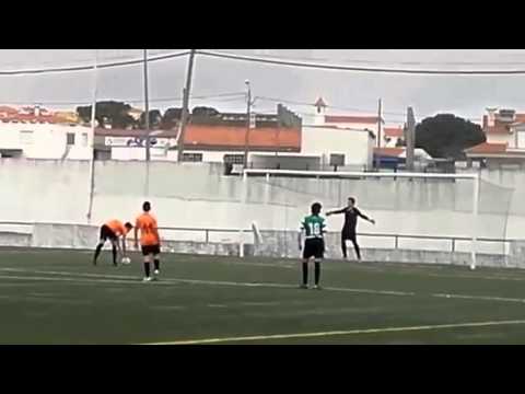 Penalty vs Rio de Mouro