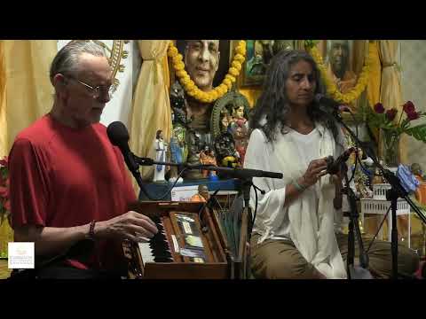Kirtan with Krishna Das !