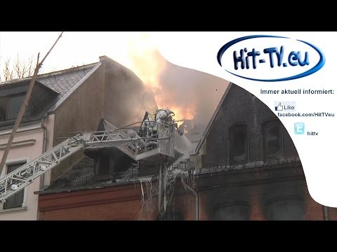 Dachstuhlbrand nach Explosion in Mylau Vogtland -- 10 Verletzte 01.02.2014
