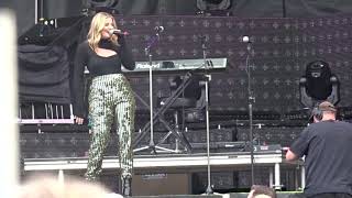 Lauren Alaina - History Live in Calgary