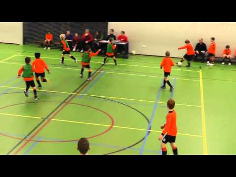 15 jan 2012 VV De Meern E-pupillen Zaaltoernooi Doelpunt E8