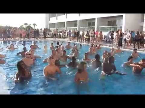 LIKE FESTIVAL 2014: Pool party.. KAYSHA was with us in this crazy moments