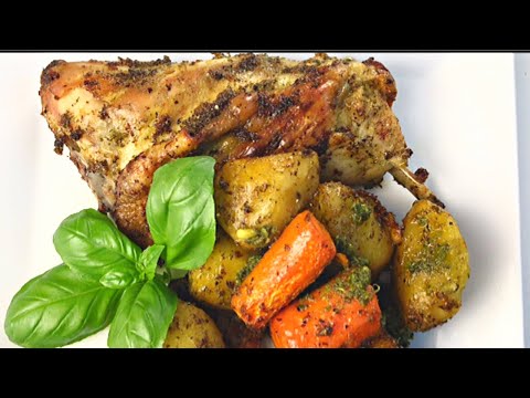 DELICIOUS ONE PAN CHICKEN RECIPE | 10mins Prep time | OVEN ROASTED PESTO CHICKEN WITH VEGETABLES