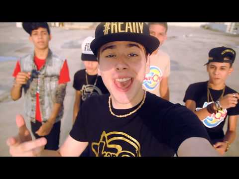 La Pandilla RD - Ella Es Mi Fan