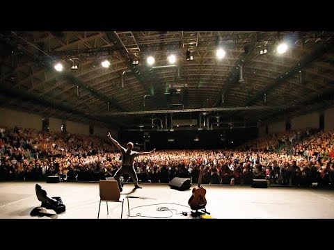 Thomas Stipsits in der Arena Nova Wiener Neustadt