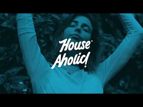 Vassili & Sonarise and Altro feat. Margauxt - It's Love