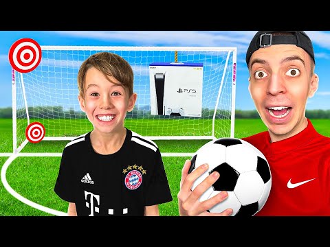 KLEINER JUNGE zerstört mich in FUSSBALL CHALLENGE! 😳 (eskaliert)
