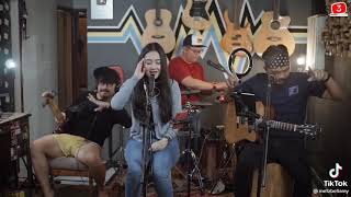 Download lagu Story wa Cari Pacar Lagi?😊 mp3