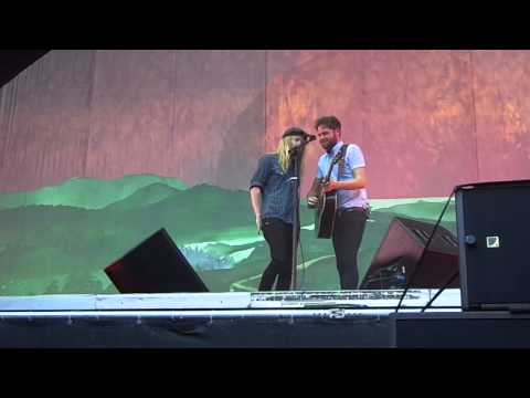 Passenger - Heart's On Fire (feat. Stu Larsen) live in Bonn (3.7.15)