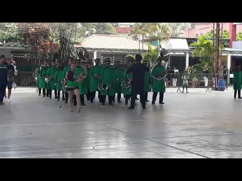 Fanfarra com 1 pisto comebb