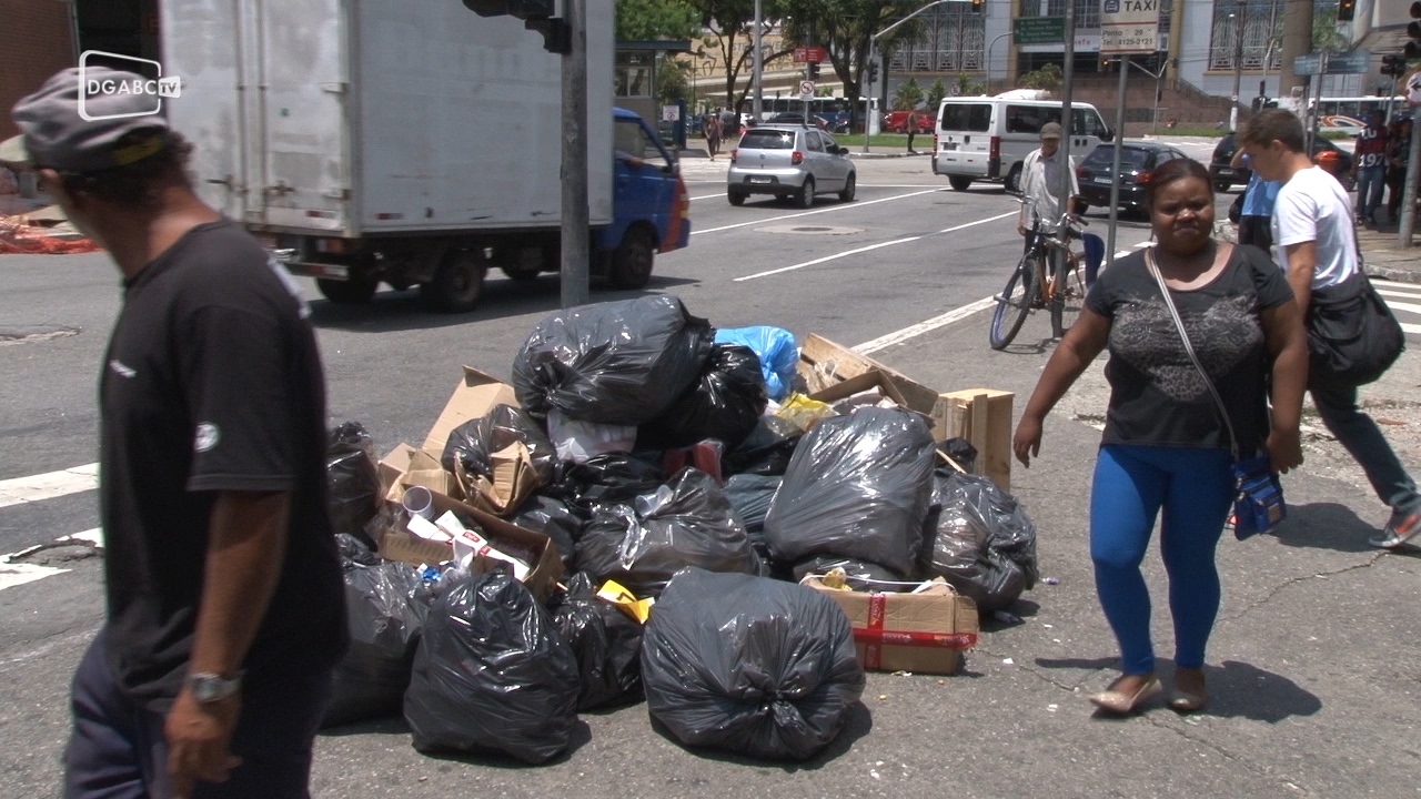 Greve afeta área central de São Bernardo;
