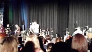 Osric Chau - Lose Yourself with Louden Swain LIVE!