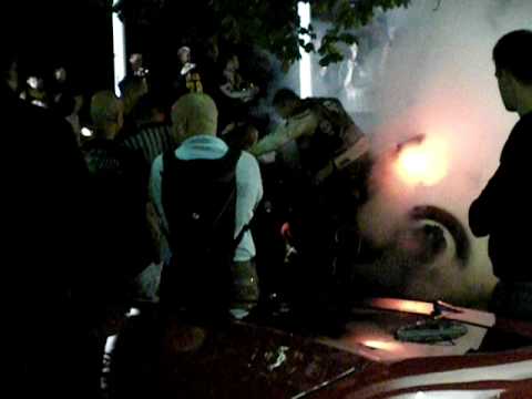 31.7.2009 - B1 - Fighter Ronny lässt den Reifen platzen