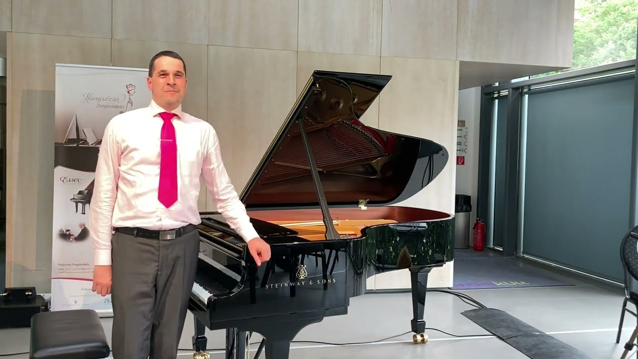 Balázs Juhász piano teacher