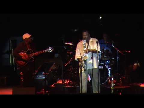 Ronnie Laws -  Always There - Live (Detroit)