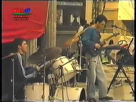 Dezavuje - Old performance from private archive.