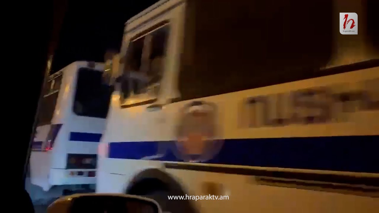 Ոստիկանությունը Սամվել Կարապետյանի տնից քիչ հեռու զորք է կուտակել