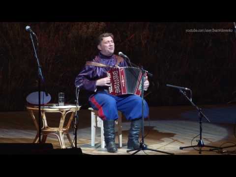 Юрий Щербаков-Парень в кепке и зуб золотой