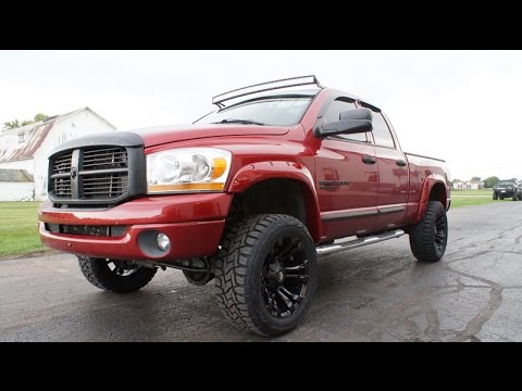 RealView - Leveled 2006 Dodge Ram 2500 w/ 20\" Fuel Offroad Vapor D560s w/ 33\" Toyo Open Country R/Ts
