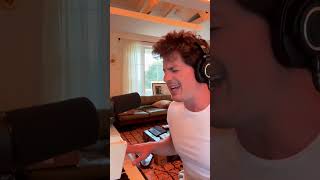 Charlie Puth sings a cover of "Love" By Keyshia Cole