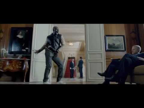 Nieobliczalni - fragment tańczący Omar Sy