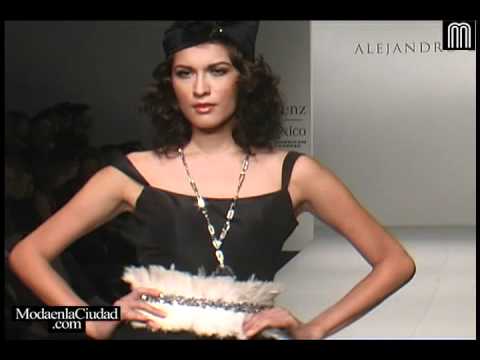 Mercedes-Benz DFashion México P/V 2012 -  Desfile Alejandro Carlín - www.ModaenlaCiudad.com