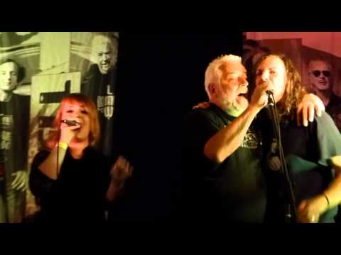 Jasmin Graf "Wie ein Fischlein unterm Eis" mit Karussell (Teiln. The Voice of Germany)