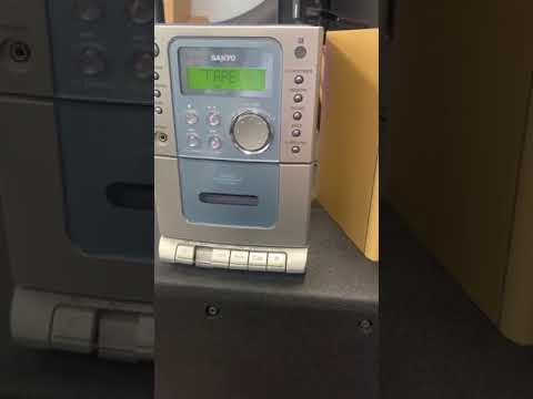 Apie Gyvenimą Daiktavardžiais ,,Simas'' VYTAUTAS BABRAVIČIUS 1983m koncertinis įrašas iš kasetės