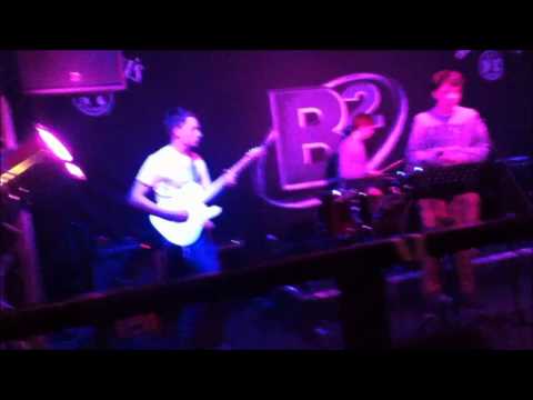 Labrinth - Express Yourself (Cover) by Naked Horses live at the B2