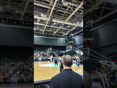 ⛹ "ZA-BI-VAY! ... and it was Dimitri Kuratnik!!!" (TSMOKI MINSK) #basketball