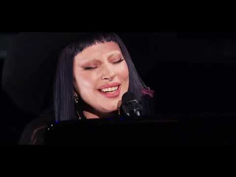 Lady Gaga - Shallow (Live at FireAid LA Benefit Concert)