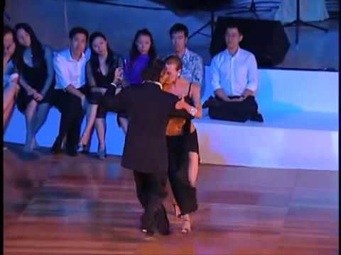 Roberto Herrera y Silvana Capra 2008 at the Taipei Tango Festival   La Cumparsita.wmv