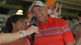 HOW SPECIAL IS THIS?! Jeremy Peña's PARENTS WERE ON THE MIC for his FIRST CAREER home run!