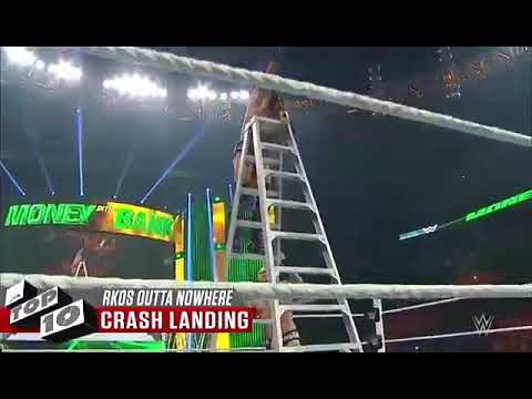 5 luchadores que no han ganado el campeonato intercontinental