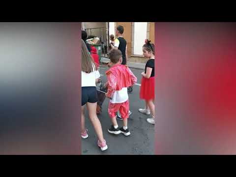 Los más pequeños de Vitigudino se adelantan al Corpus con un encierro de carretones