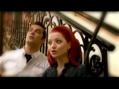 Tanja Žagar & Rok Ferengja & Zborček od A do Ž - Vsaj malo sonca (Official video)