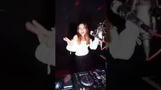 Download lagu HARUSKAH AKU MATI VERSI DJ RERE MONIQUE TERBARU mp3 Download lagu HARUSKAH AKU MATI VERSI DJ RERE MONIQUE TERBARU mp3