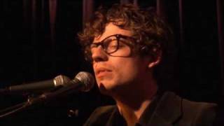 Bernhoft &quot;Sunday&quot; 1: Man Live fra Kampen Bistro
