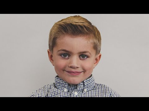 Boy's Haircut - How To Cut A Traditional Side Part...