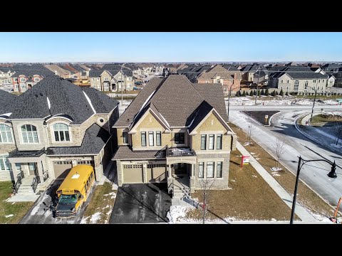 1 Autumn Olive Way Brampton