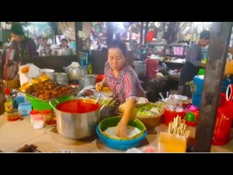 Market Street Food In Phnom Penh - Popular Breakfast And Fresh Foods