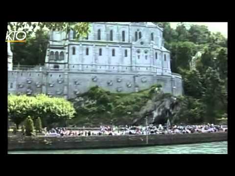 Chapelet à Lourdes