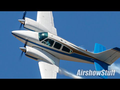 Beechcraft Baron Aerobatics - Sun 'n Fun 2021