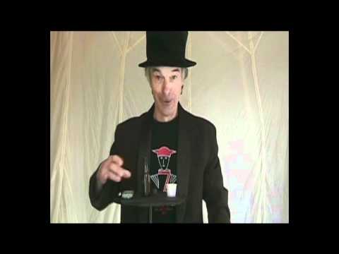 Airborne Close Up by G Sparks - Alberico Magic