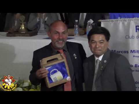 Em reunião festiva realizada na noite do dia 28 de julho Marcos Mitio Takayama assumiu a presidência do Rotary Club de Juquitiba 2017